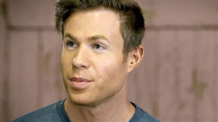 Ashley Parker: Early Life, Controversy & Net worth