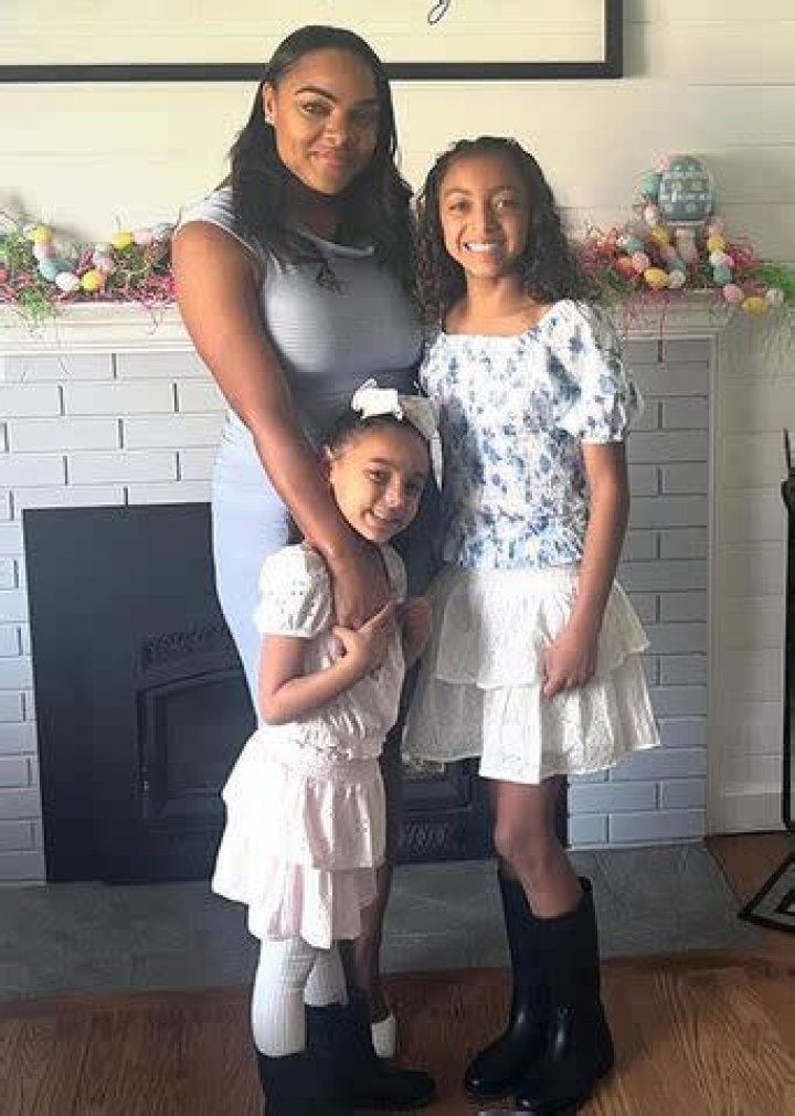 Avielle Janelle Hernandez Net Worth (Aaron Hernandez Daughter Age) Mother Shayanna Jenkins-Hernandez