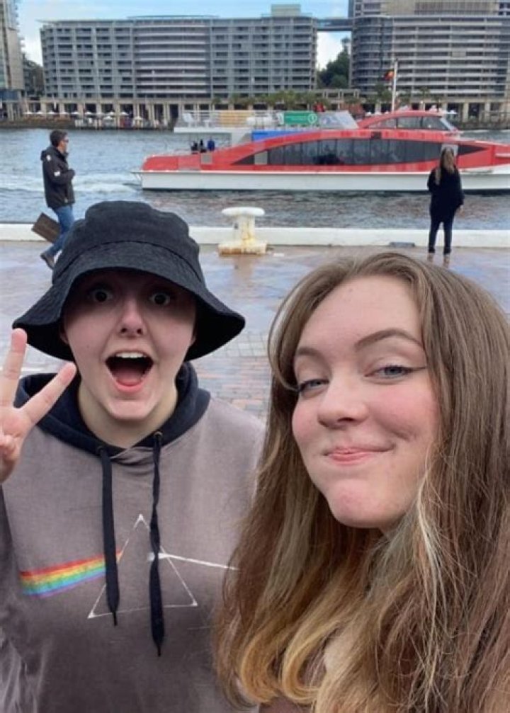 Callmecarson Bio, Age, Family, Girlfriend, Height, Twitch, and YouTube