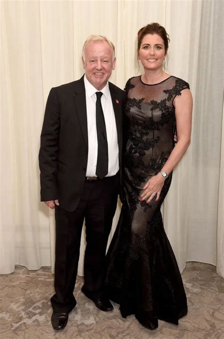 Claire Nicholson Age – Meet The Les Dennis Wife
