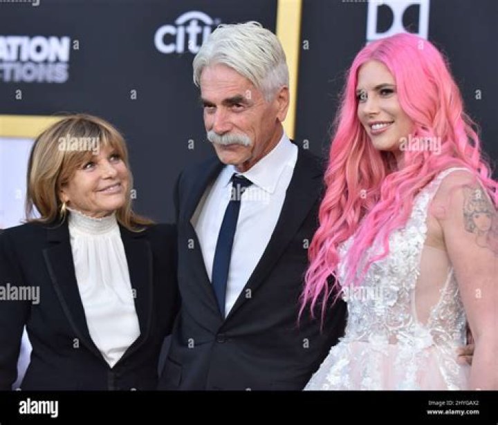 Cleo Rose Elliott Bio, Wiki, Age, Height, Family, Dating, ASCAP, Music and Net Worth.