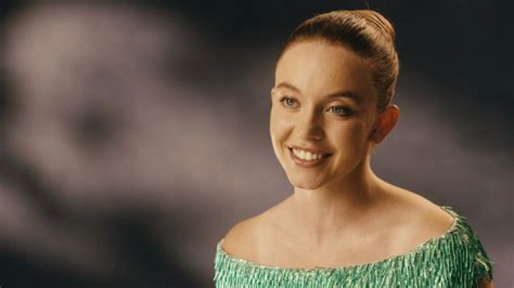 Does Cassie Have A Baby In Euphoria Or Is She Still Pregnant? Child News Of Sydney Sweeney Character