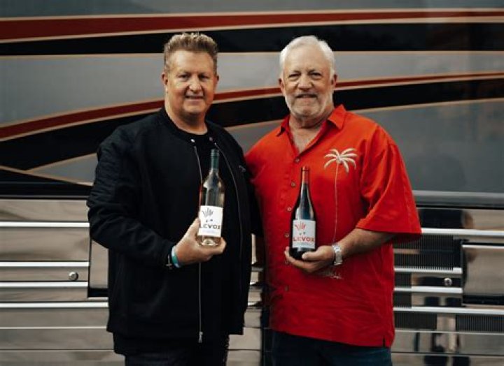 Gary LeVox’s biography, net worth, fact, career, awards and life story
