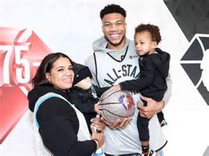 Giannis Antetokounmpo Parents: Who are Veronica Antetokounmpo and Charles Antetokounmpo?