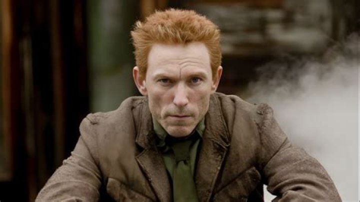 Jackie Earle Haley Bio, Wiki, Age, Height, Parents, Wife, Breaking Away, and Net Worth