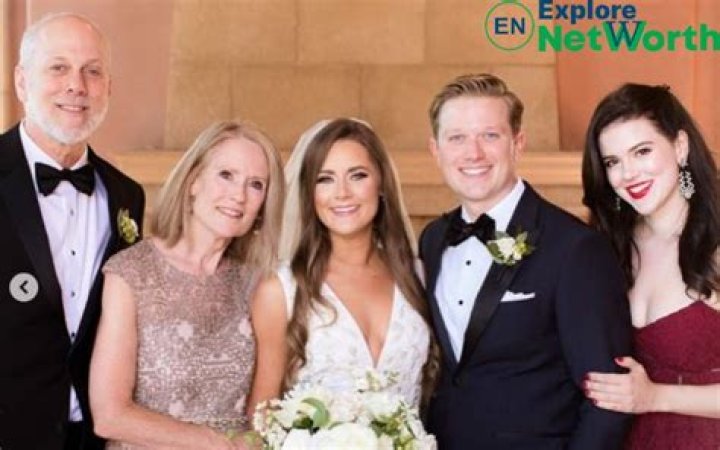 Jennifer Allen Bio, Age, Parents, Husband, Children, Books