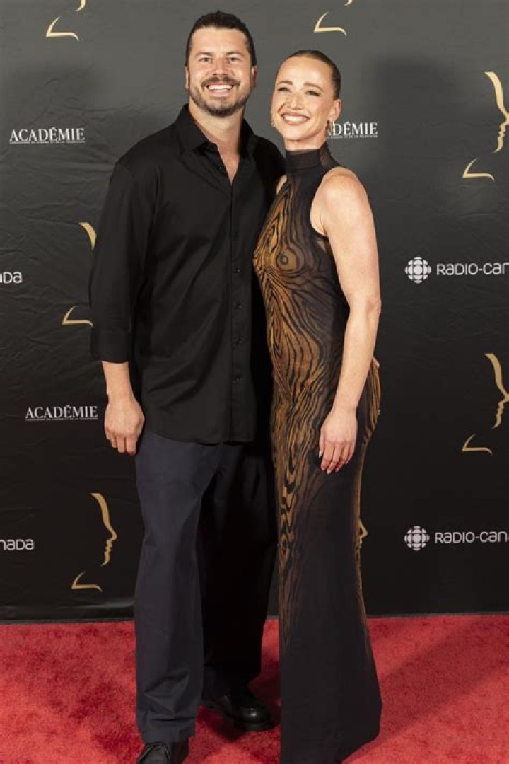 Karine Vanasse Conjoint -Who Is She Married To? Everything To Know