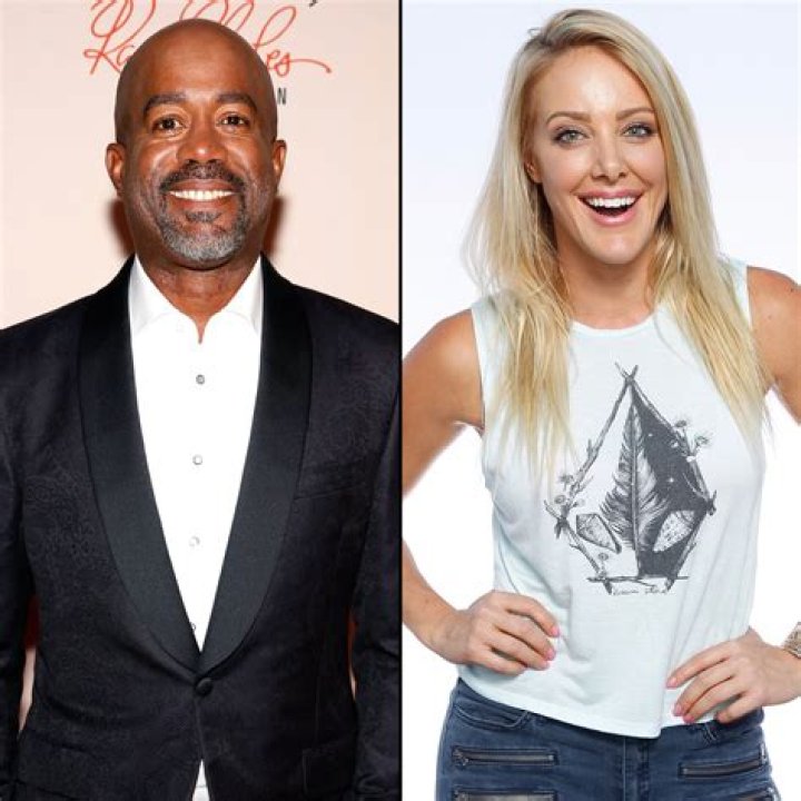 Kate Quigley Bio, Age, Boyfriend, Comedian, Podcast, Overdose, Dead