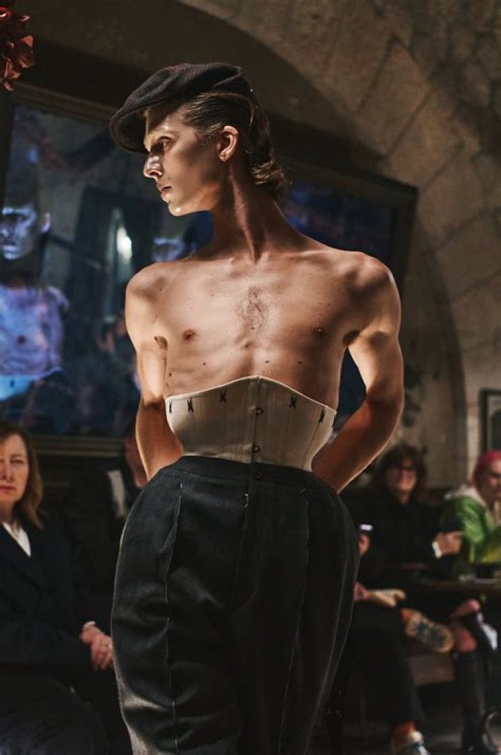 Leon Dame: Runway, Body, Career, Girlfriend & Net Worth