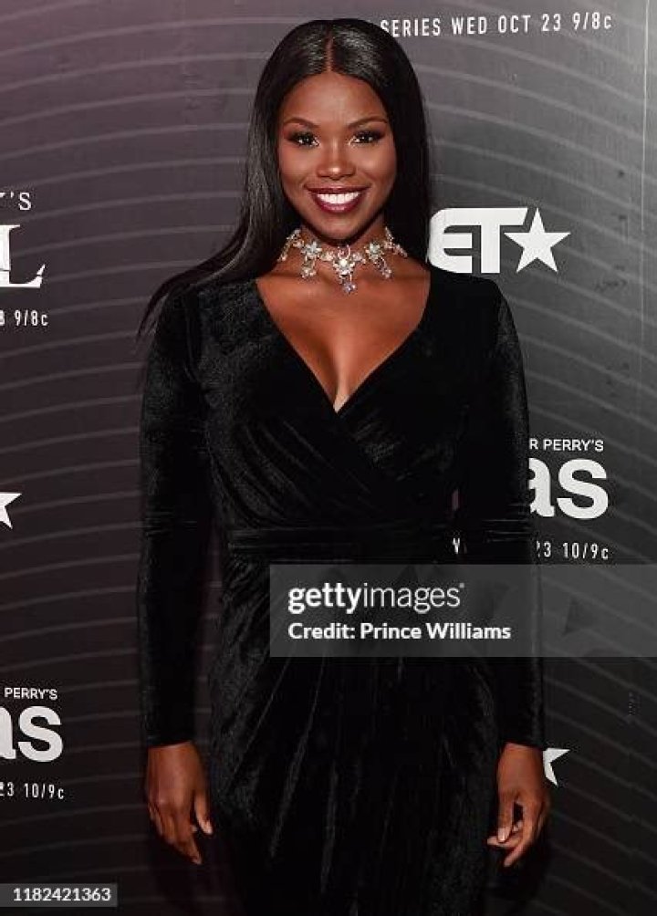 Teesha Renee