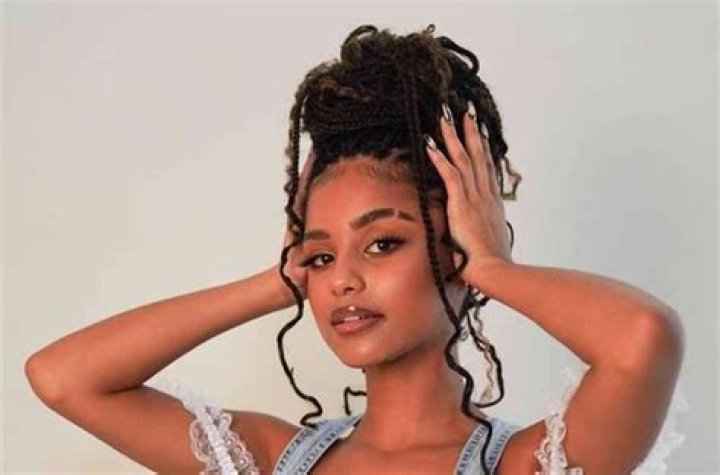 Tyla Biography: Age, Net Worth, Songs, Parents, Family, Boyfriend, Real Name, Height, 