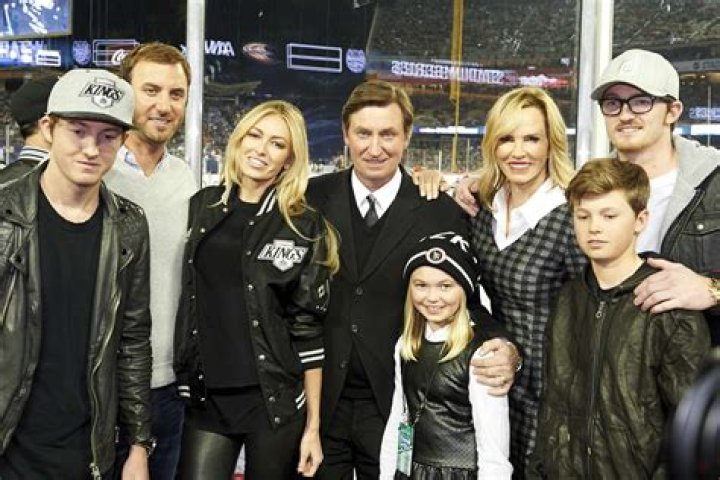 Who Are River Jones & Tatum Gretzky Johnson? Explore More About Dustin Johnson Children And Family