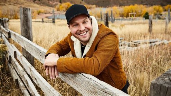 Who does Gavin DeGraw sing for? Was Gavin DeGraw on Yellowstone?