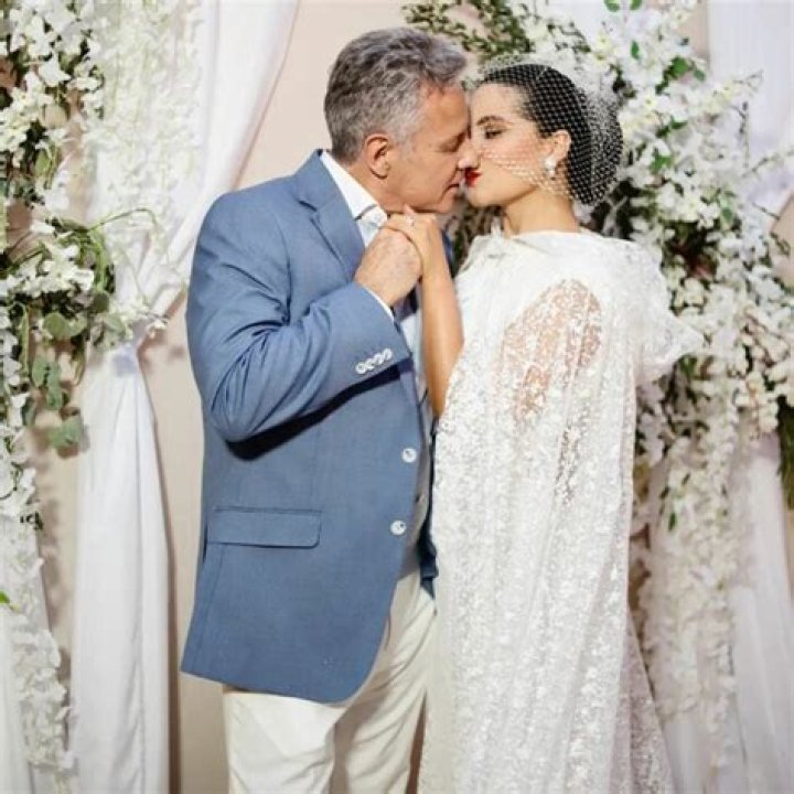 Who Is Cinthia Aparicio? Everything To Know About The Novia (Girlfriend) Of Popular Actor Alexis Ayala