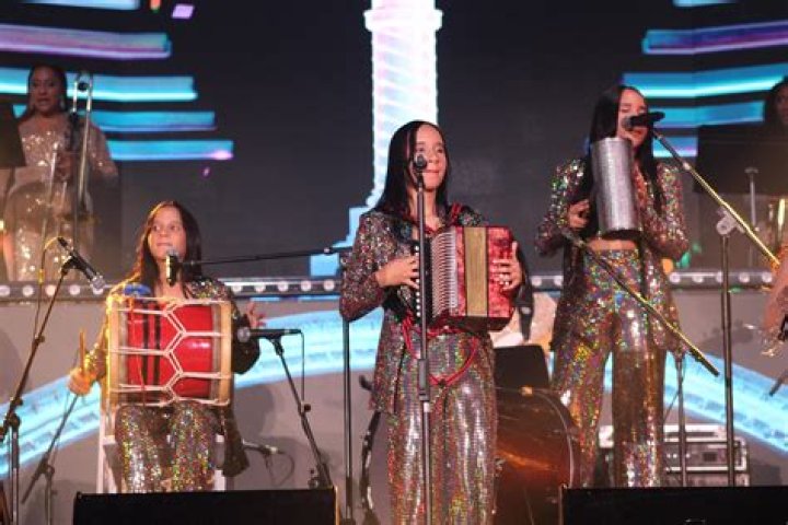 Who is Las Chicas Del Can? Find Net Worth, Quote, Awards, Fact, Wiki